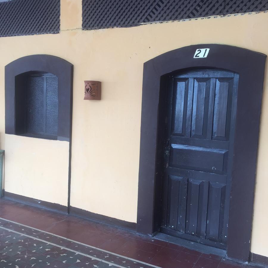 Hotel Miramar Centro Historico マンサニージョ エクステリア 写真
